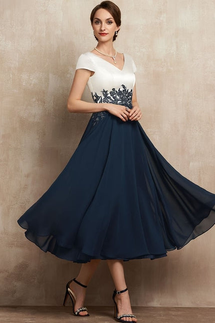 Robe Portefeuille Élégance Marine Satinée - gallery 5