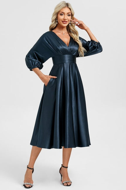 Robe Portefeuille Satinée Élégance