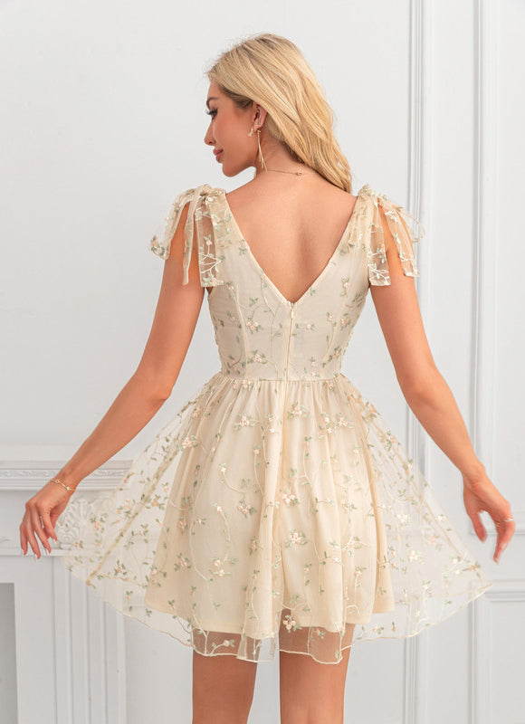 Robe Portefeuille Tulle Brodée - gallery 2