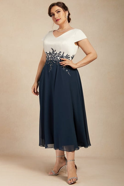Robe Portefeuille Élégance Marine Satinée - gallery 9