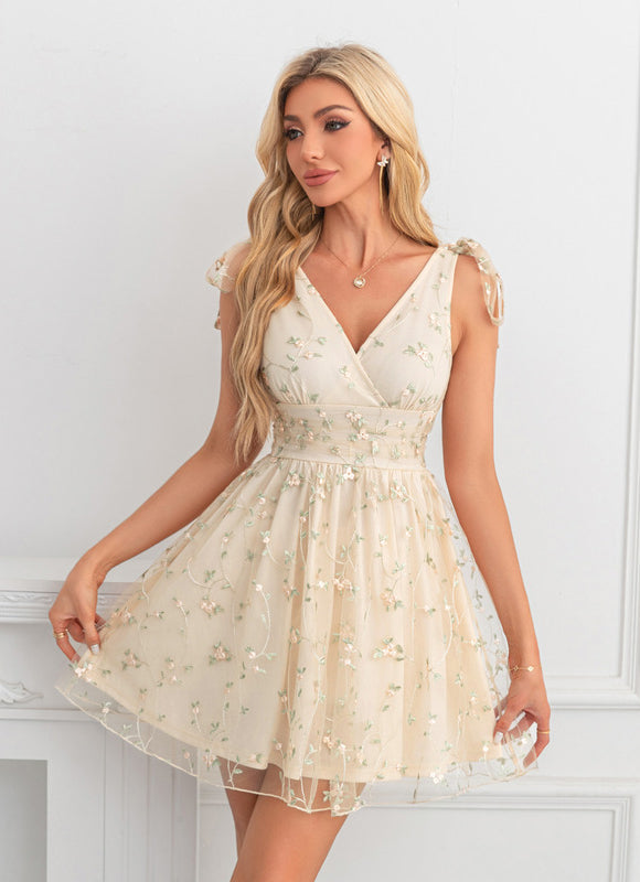 Robe Portefeuille Tulle Brodée
