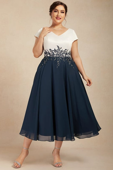 Robe Portefeuille Élégance Marine Satinée - gallery 6