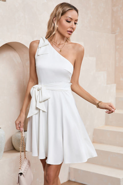 Robe Portefeuille Asymétrique Blanche Satinée