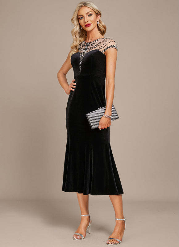 Robe Portefeuille Velours Noir Élégant